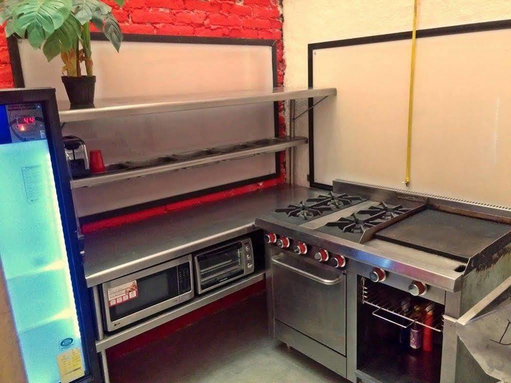 Roomies Hostel Roma 멕시코 시 외부 사진